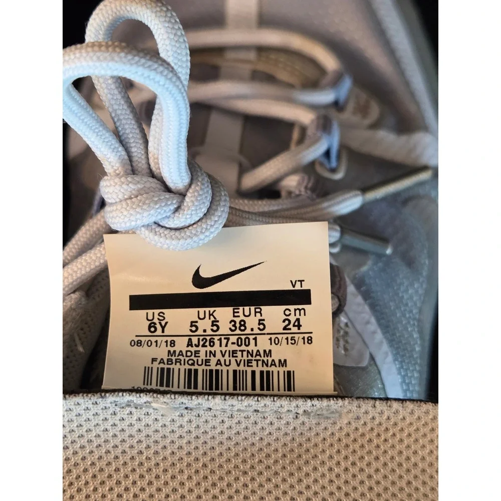 Nike Air VaporMax 2019 GS Youth Sneakers‎ Size 6Y Silver White